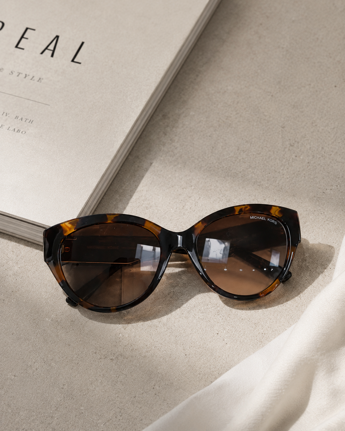 Lentes Michael Kors Apulia print cafe