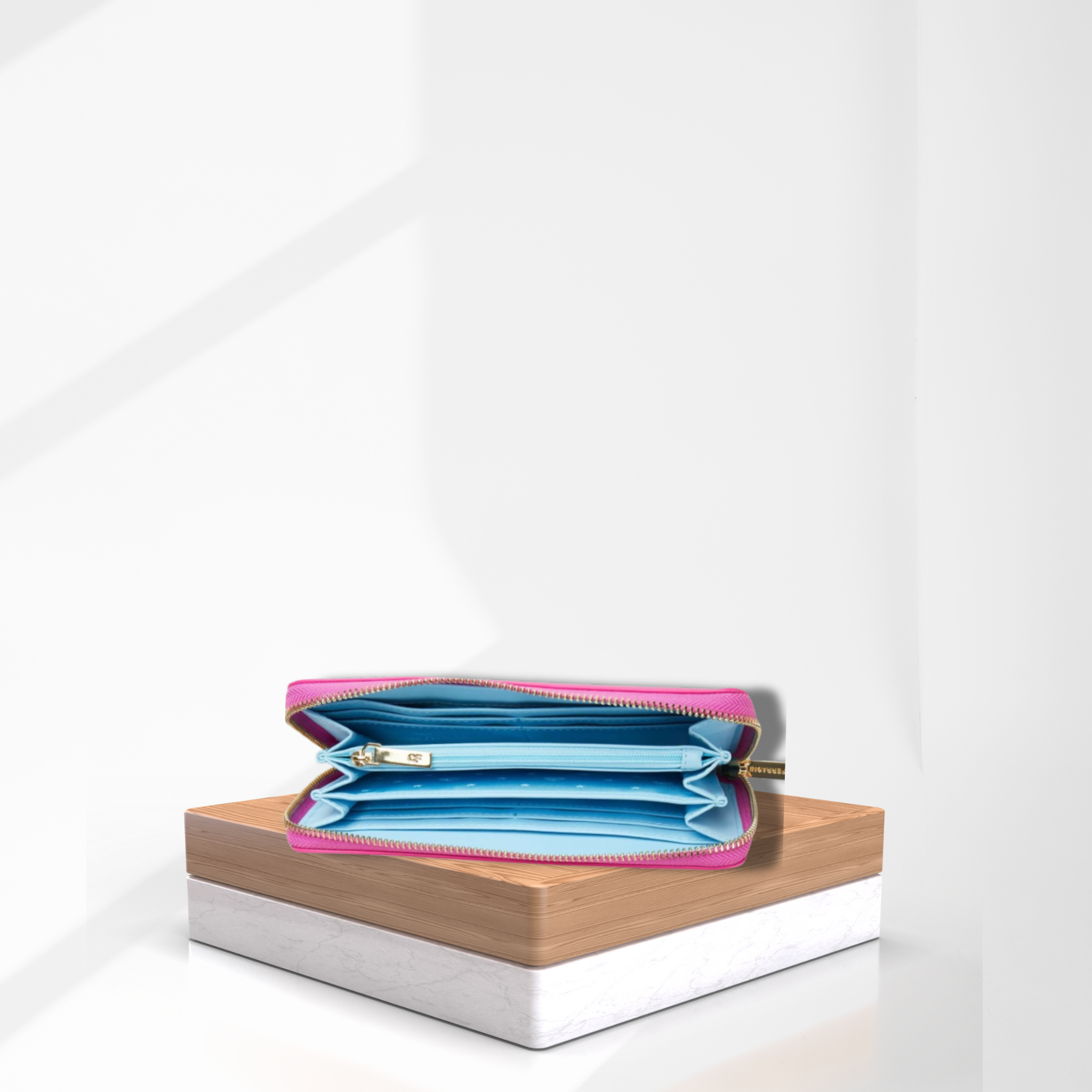 Billetera Chiara Ferragni Fucsia - Iconic Eye