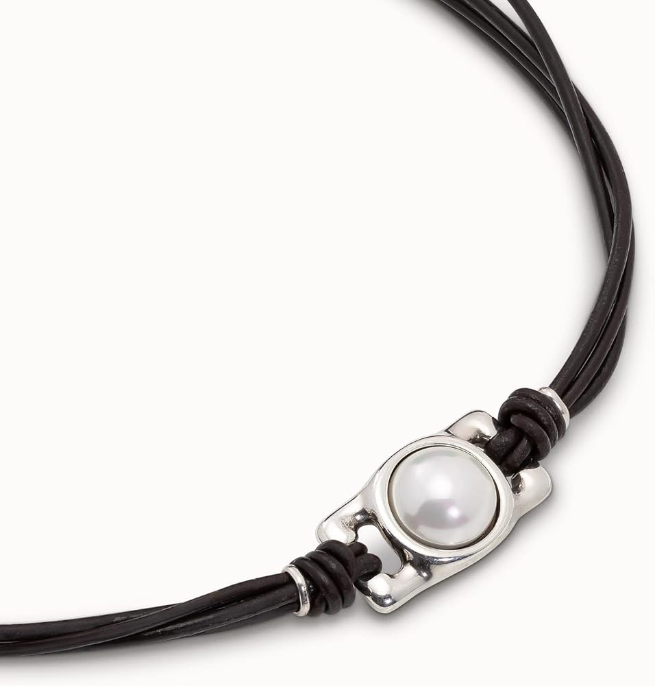 Collar Uno de 50 de cuero con una perla al centro