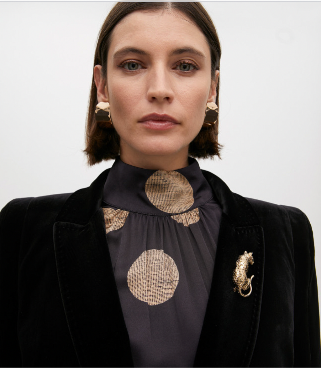 Broche Lola Casademunt Leopardo dorado