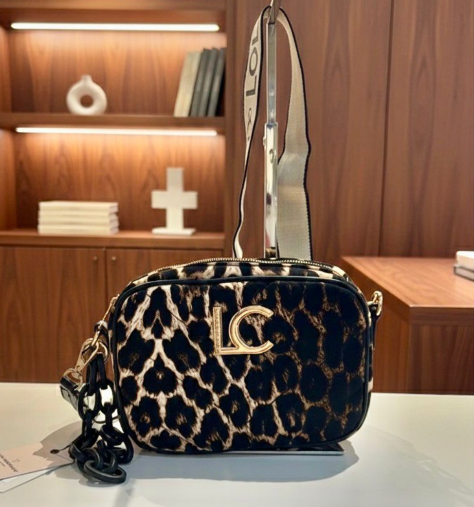 Cartera Lola Casademunt rectangular mediana estampado animal print