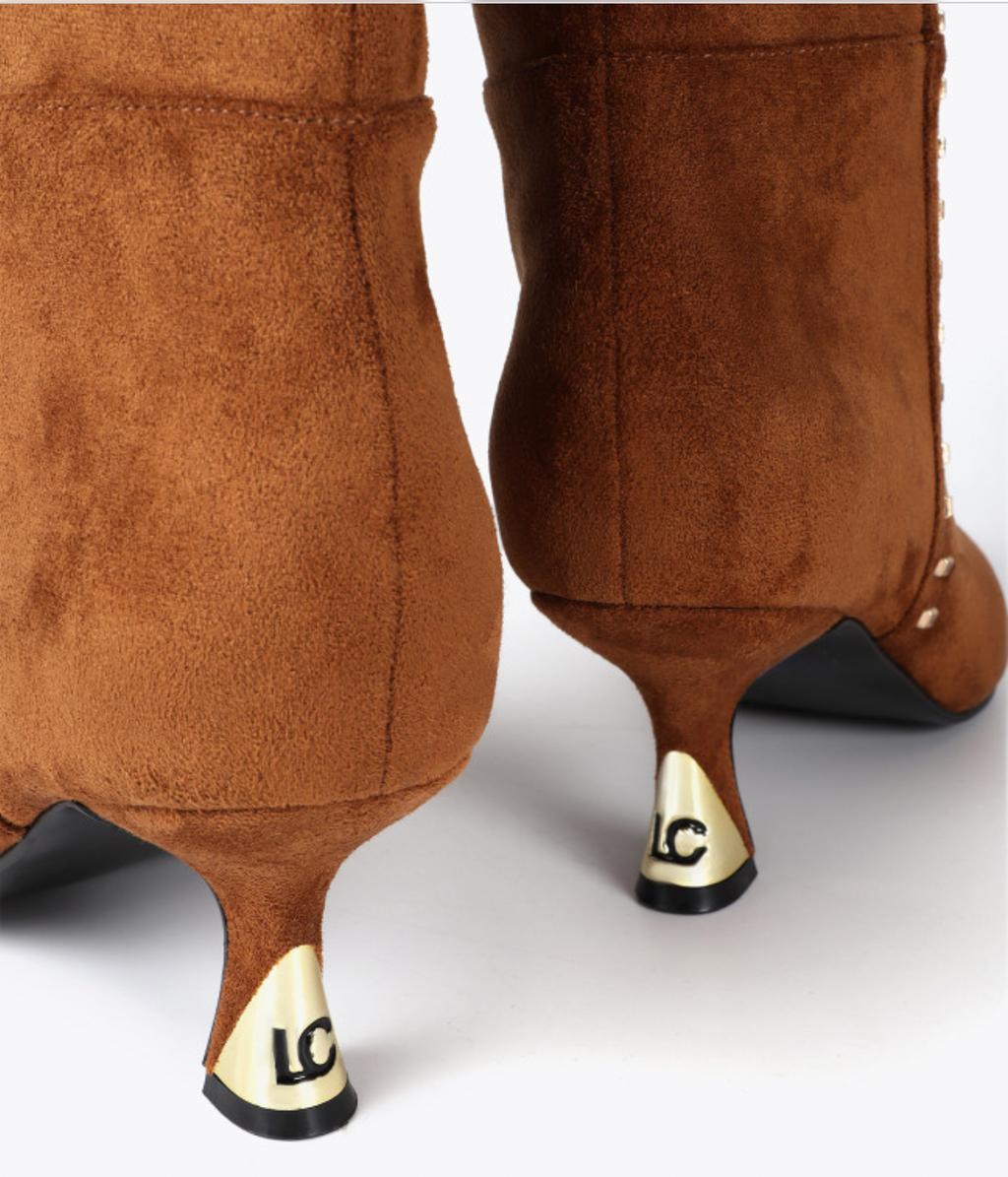 Botas Lola Casademunt altas personalizadas camel gamuza