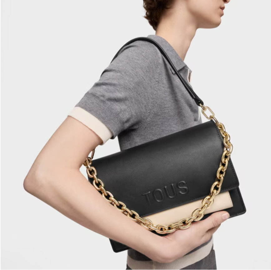 Bandolera Tous mediana Audree Kaos Icon cadena dorada Negra