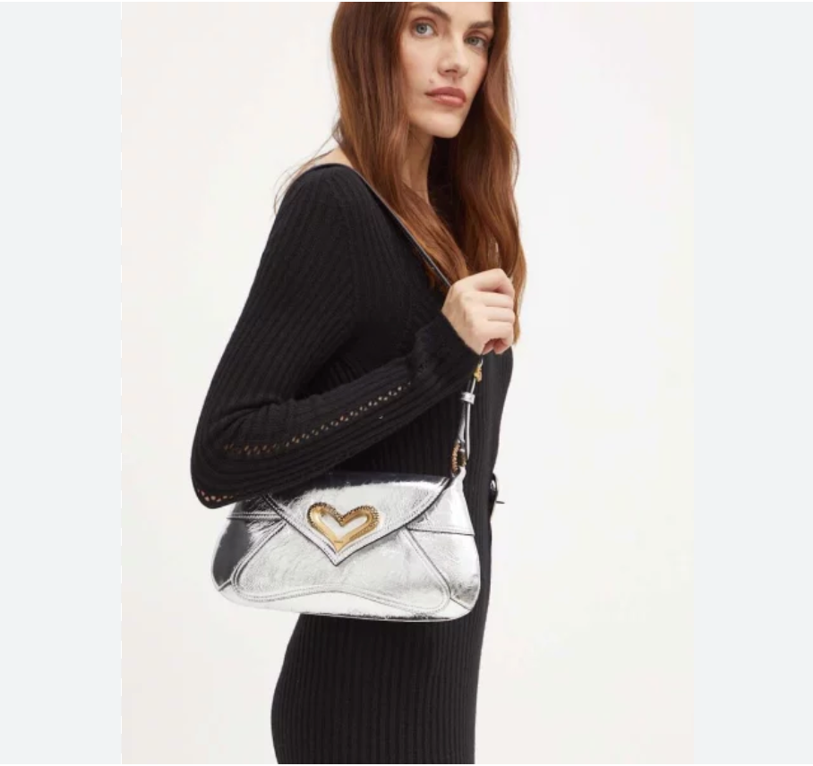 Cartera Pinko Shoulderbag Classic Grande Charol Plateado corazon dorado