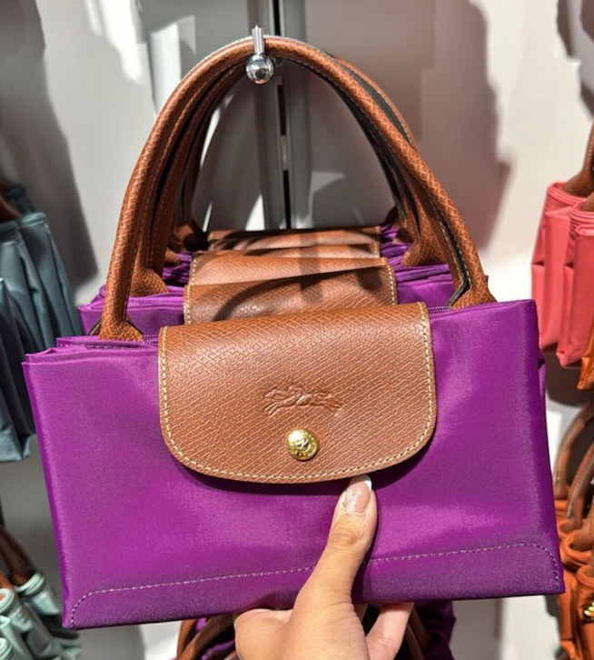 Cartera Longchamp asa corta M Violeta