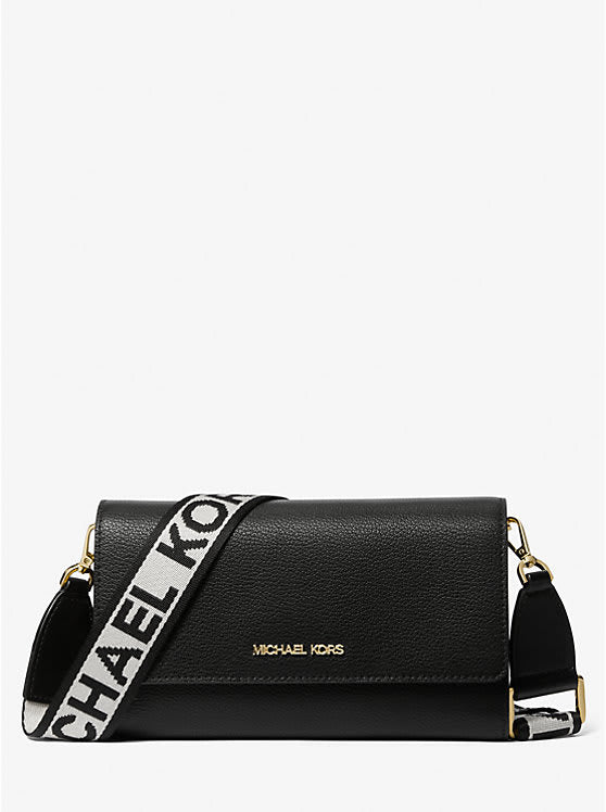 Cartera Michael Kors Jet set item rectangular negro Strap letras blancas