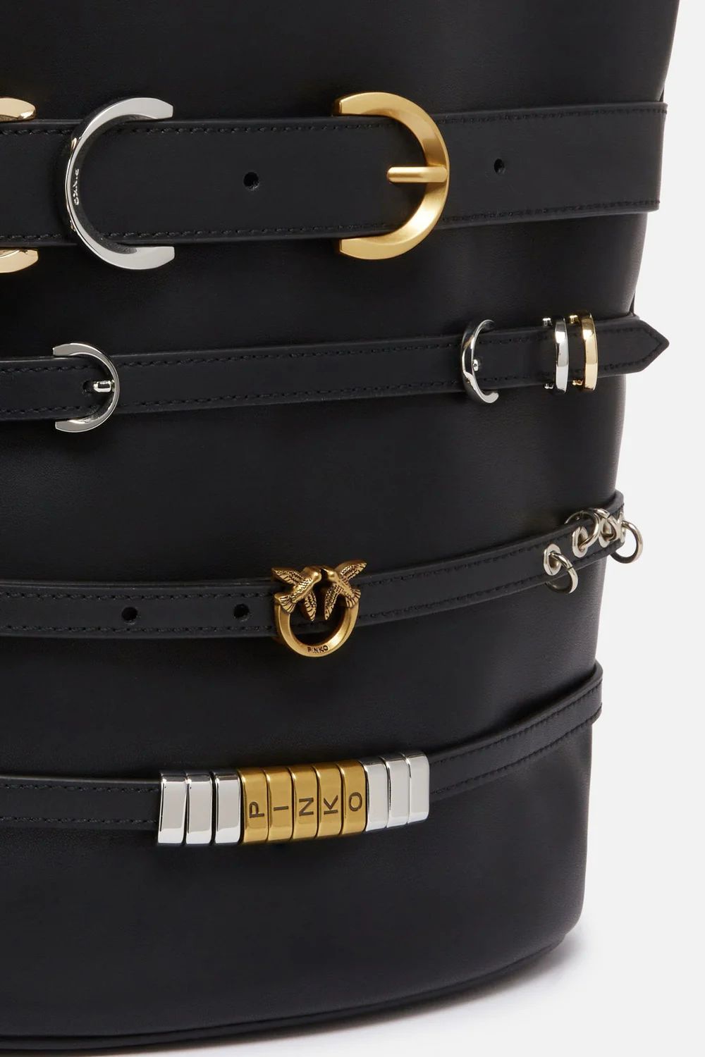 Cartera Pinko Capazo con diseño cinturones negro