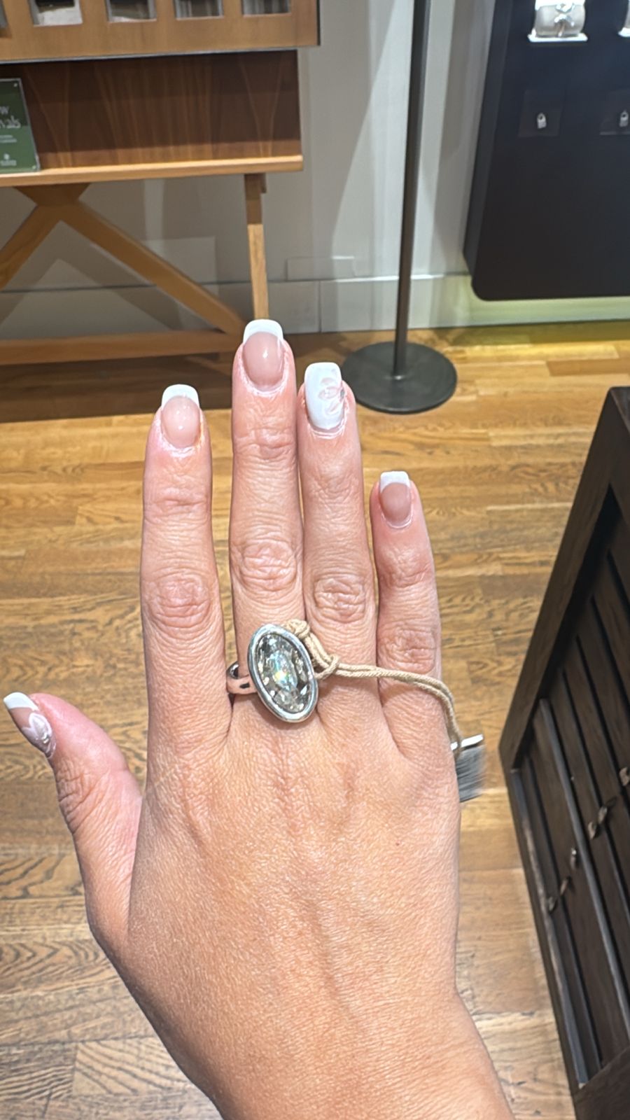 Anillo Uno de 50 Circular Cristal transparente