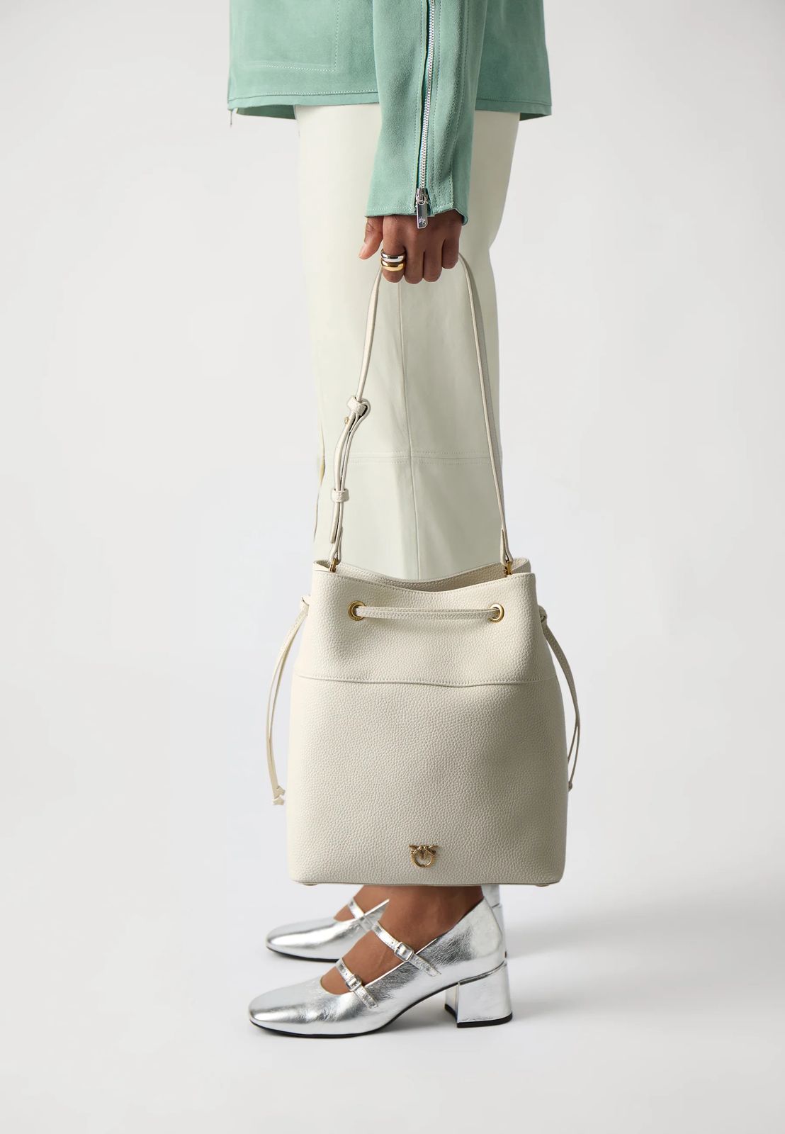 Cartera Pinko Bombonera Mediana cuero blanco