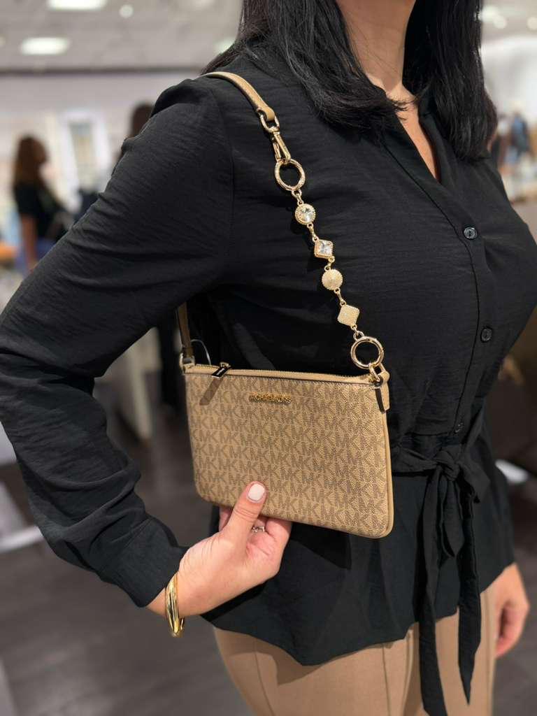 Bolso de mano Michael Kors monograma tofi