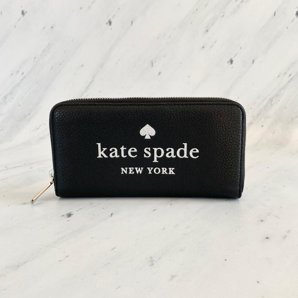 Billetera Kate Spade Staci Cuero Letras Plateadas