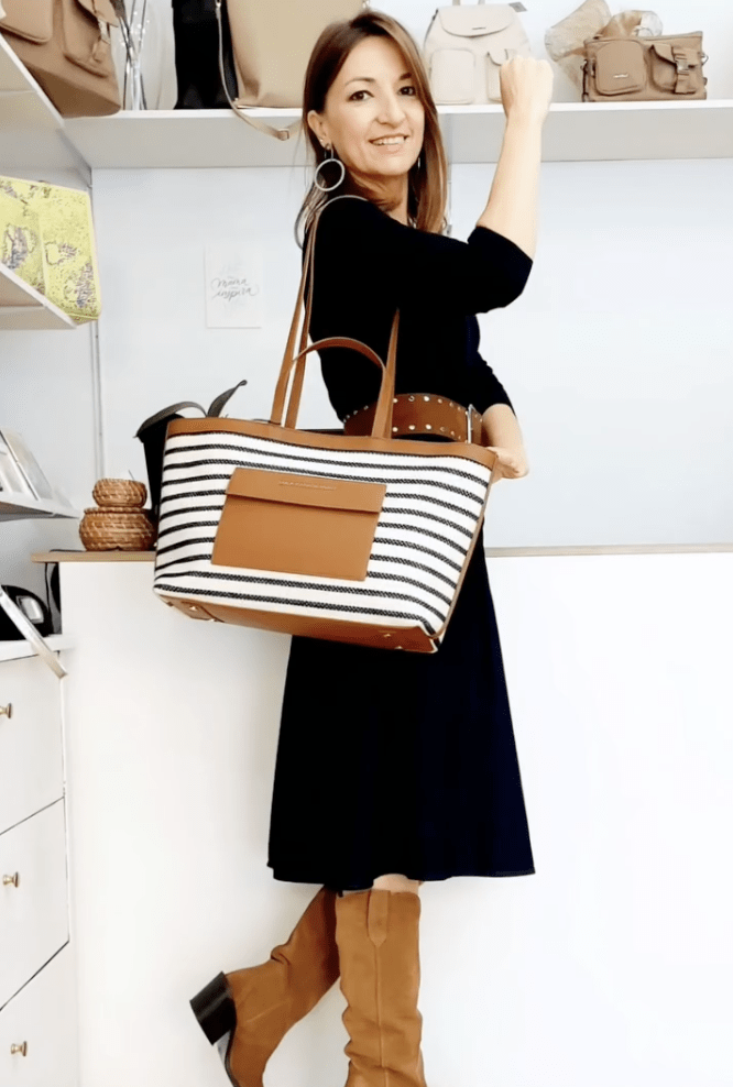 Cartera Lola Casademunt Shopper combinado tejido de rayas y efecto piel marron