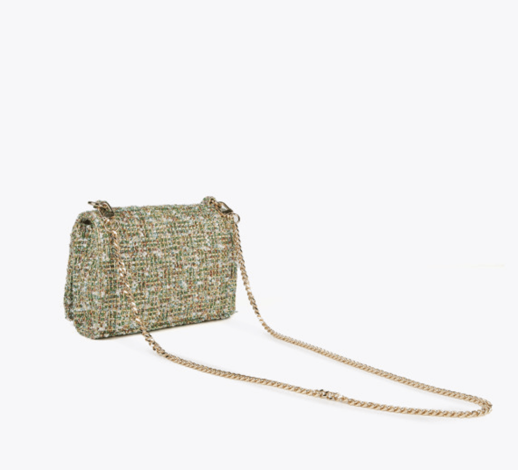 Cartera Lola Casademunt con solapa piedreria colores
