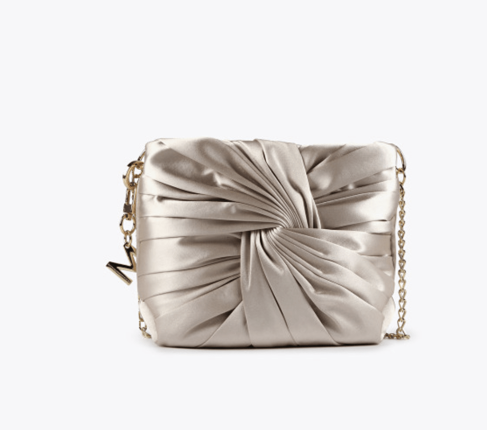 Cartera Lola Casademunt Lazo frontal Saten beige