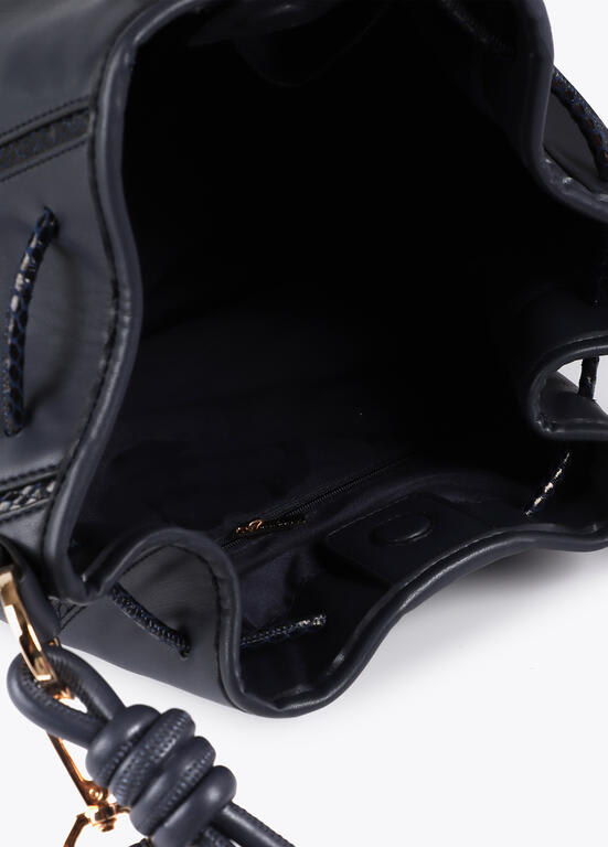 Cartera Lola Casademunt detalles en efecto piel serpiente Azul Marino