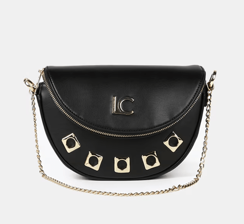 Riñonera Lola Casademunt Con tachas doradas acolchada Negra