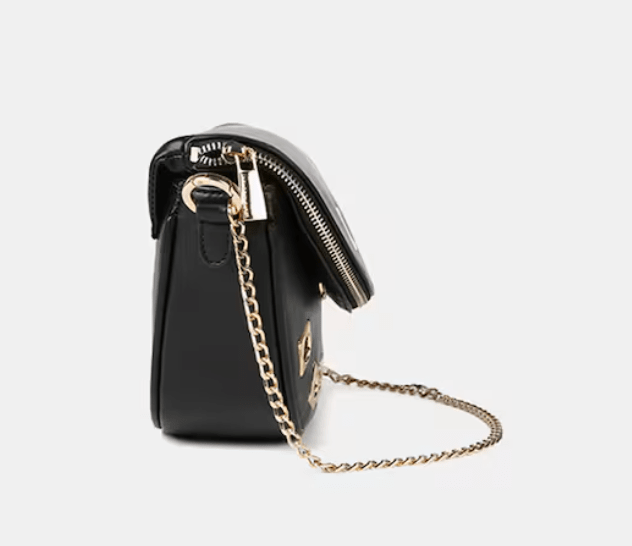 Riñonera Lola Casademunt Con tachas doradas acolchada Negra