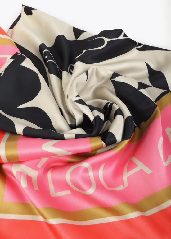 Panuelo Lola Casademunt con estampado floral y aves