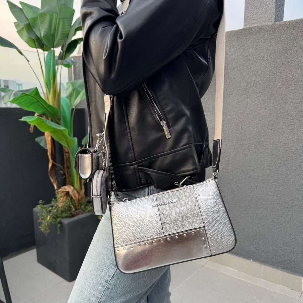 Cartera Michael Kors Crossbody Tech Attached correa cuero Plateado